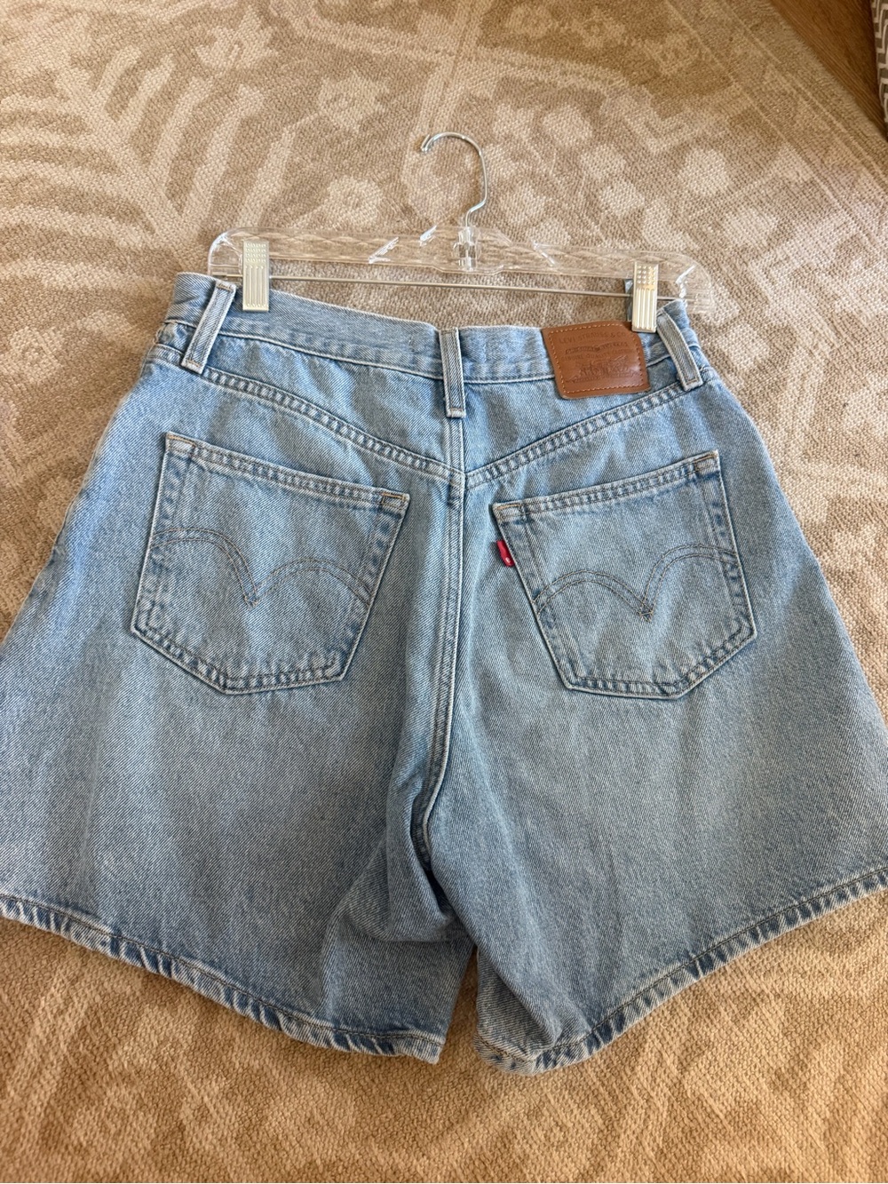 Levi’s high baggy shorts - Picture 2 of 10